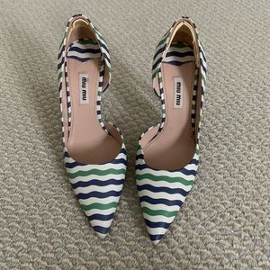 Miu Miu striped pumps in really good condition!